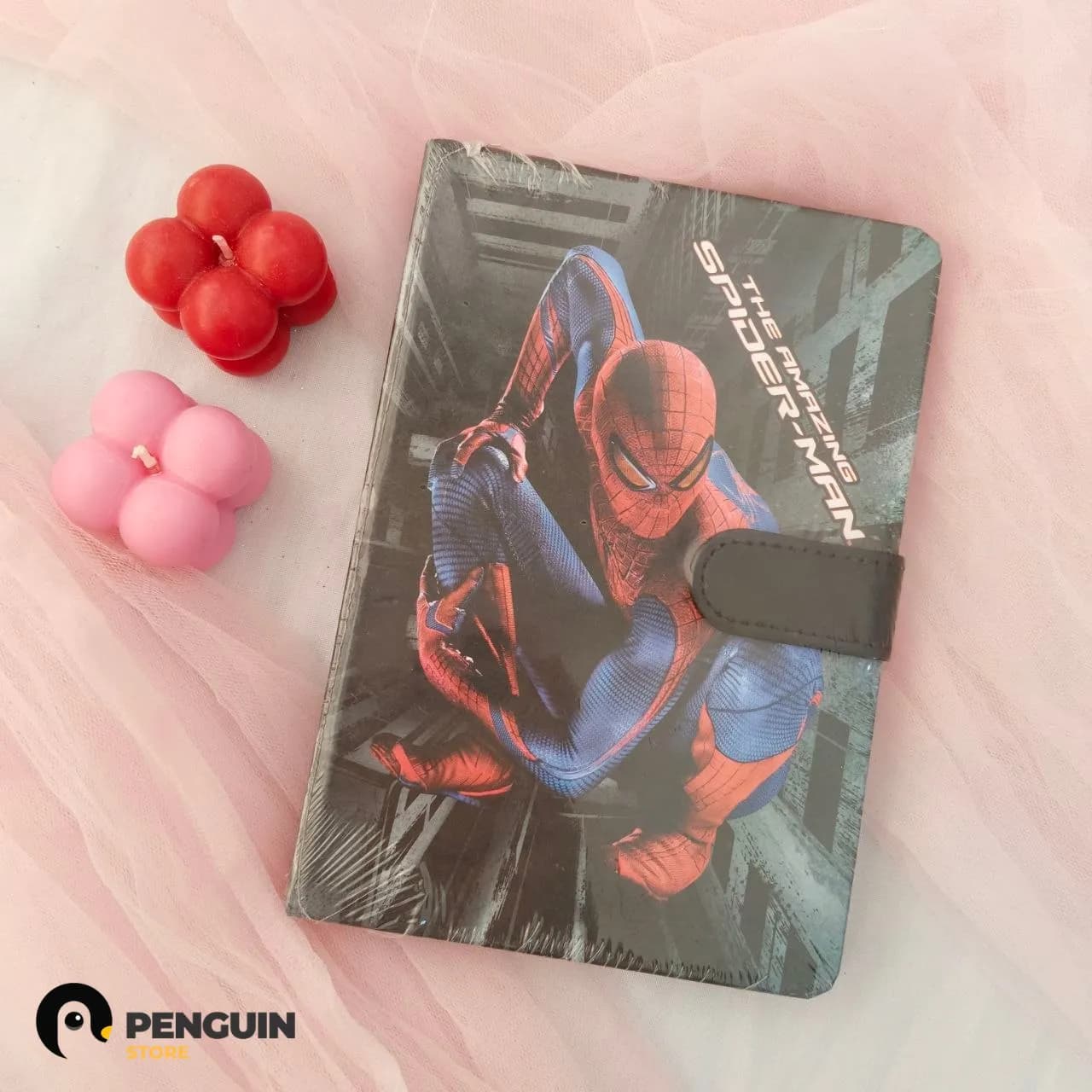 نوت بوك سبايدر مان أسود بمغناطيس (20×14 سم) 🕷️🏙️