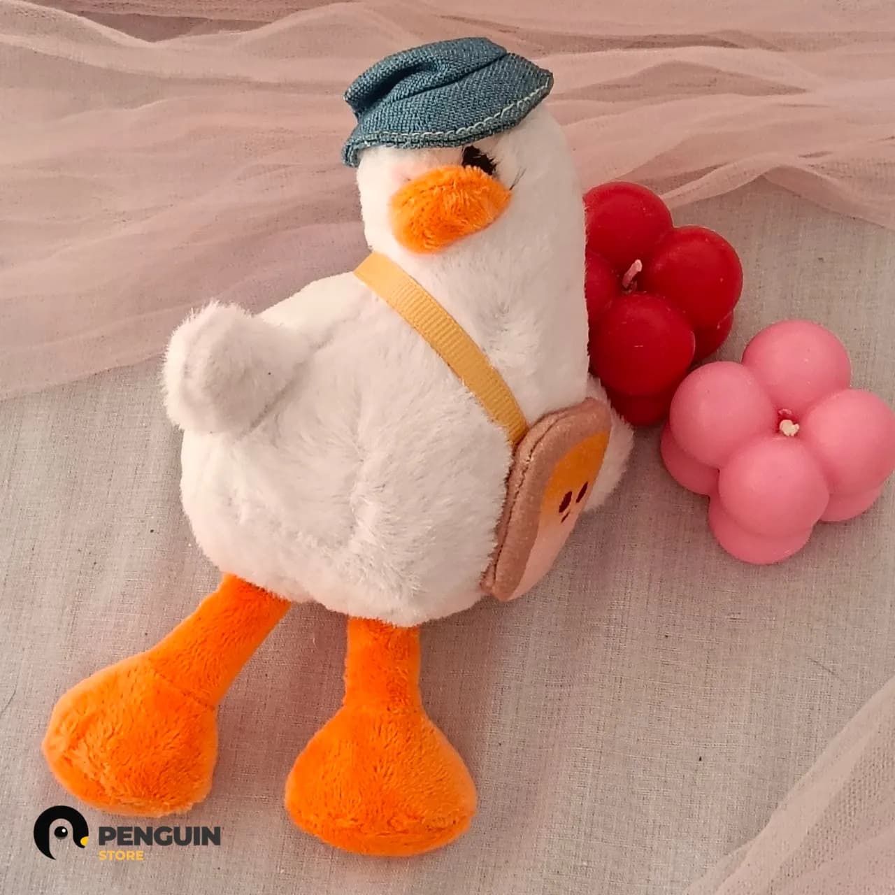 15cm ميدالية البطة البيضاء "المسافرة"
